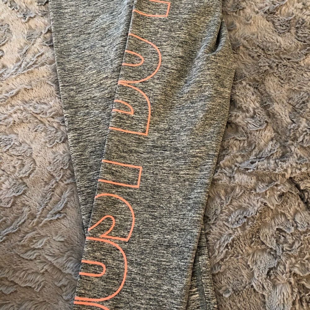 Nike pants - Picture 2 of 3